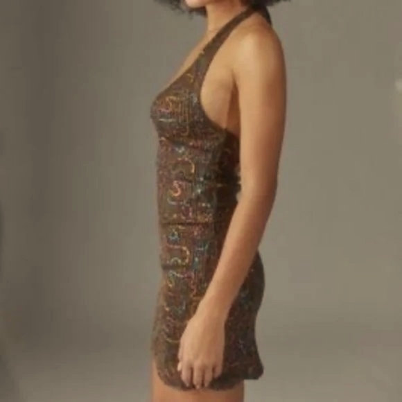 Dress - Picture 3 of 4